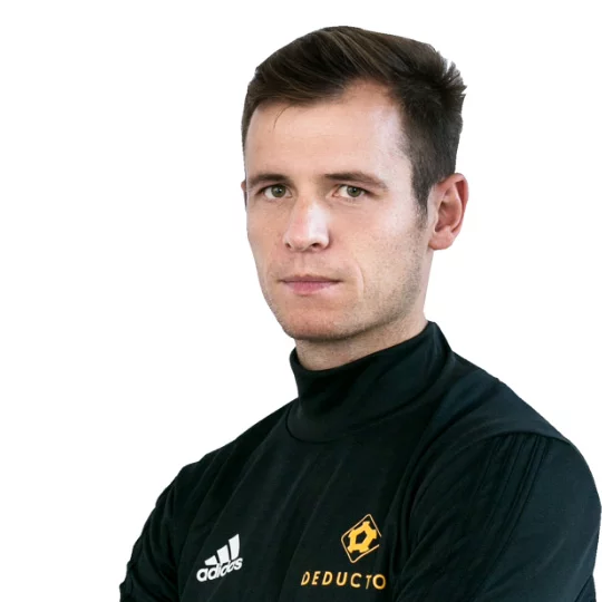 kwadrat-Łukasz-Targiel