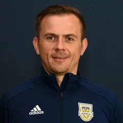 kwadrat-Maciej-Kędziorek-(aktualny-klub)